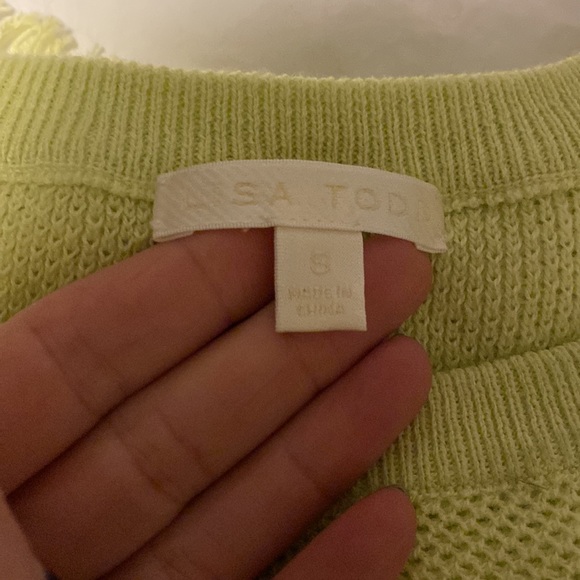 GUC Lisa Todd sweater - Picture 2 of 6